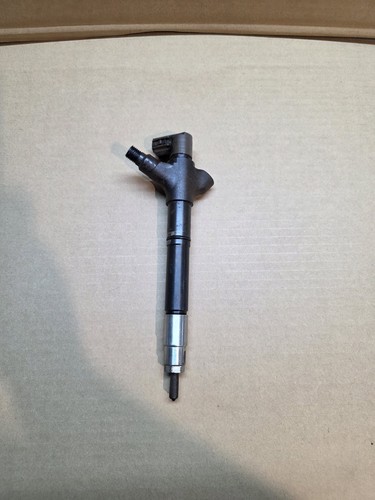 Diesel injector toyota avensis - diesel,