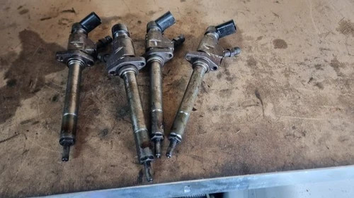 Ford citroen volvo peugeot 0 - ford,